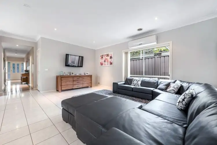 Sixth view of Homely house listing, 7 Bowman Glen, Craigieburn VIC 3064