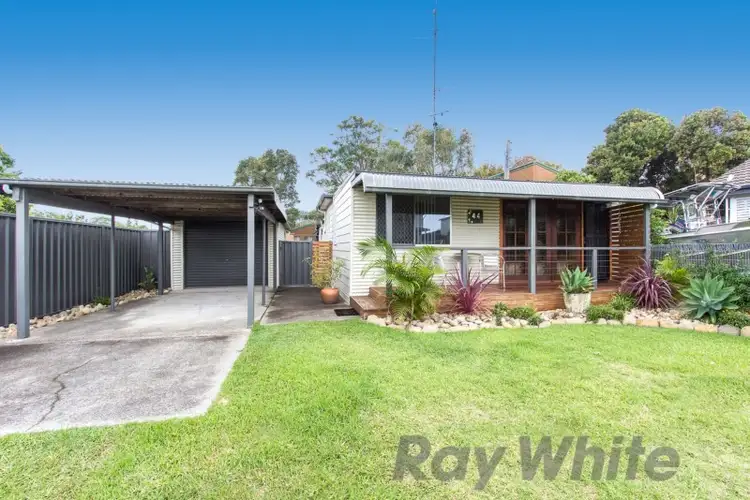 44 Emily Street, Marks Point NSW 2280