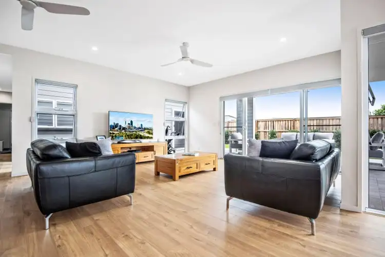 Fourth view of Homely house listing, 2 Suncatcher Lane, Casuarina NSW 2487