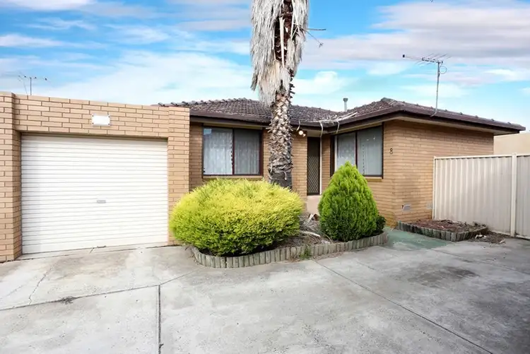 8/1-3 James Street, St Albans VIC 3021