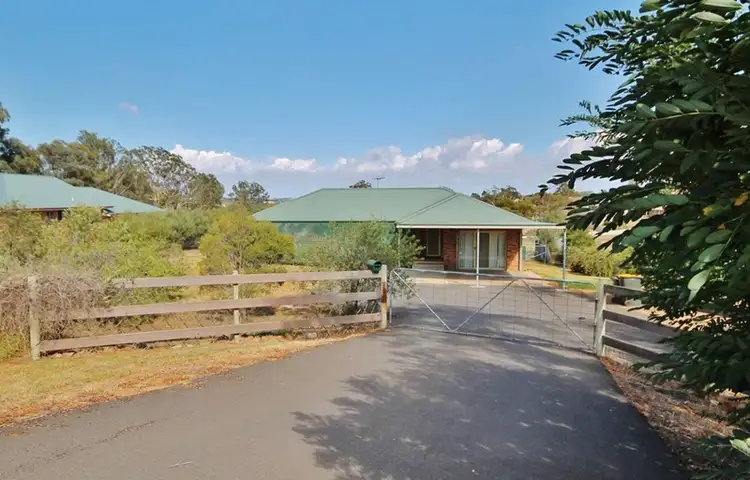85 Elizabeth Street, Young NSW 2594