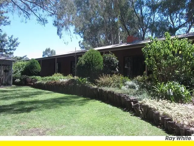 276 Boggy Creek Road, Deniliquin NSW 2710