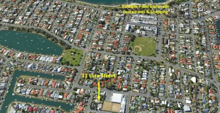 11 Eyre Street, Paradise Point QLD 4216