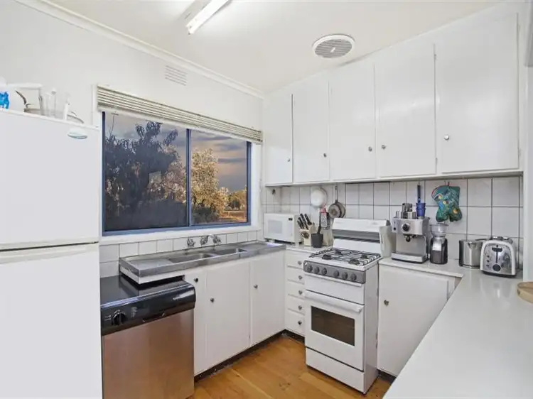 Fourth view of Homely townhouse listing, 1/175 Nepean Highway, Aspendale VIC 3195
