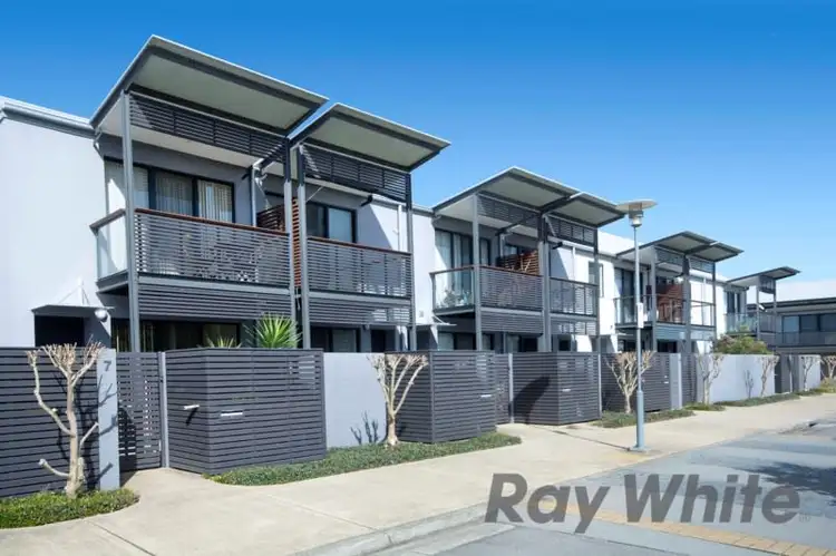 6/1 Forbes Street, Carrington NSW 2294