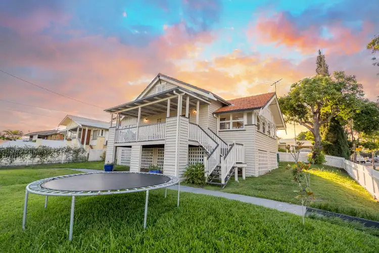 1 Whitehill Road, Newtown QLD 4305
