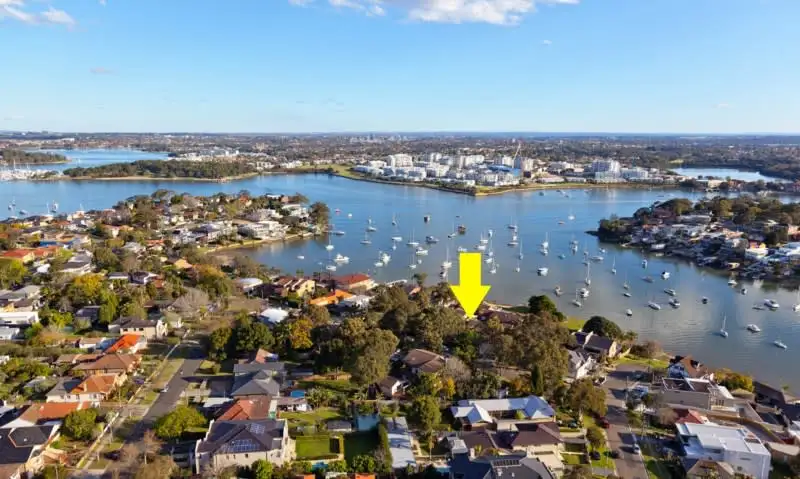 Main view of Homely villa listing, 5/3-9 Beach Street, Tennyson Point NSW 2111