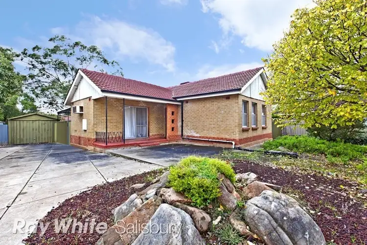 17 Peacock Road, Elizabeth Downs SA 5113