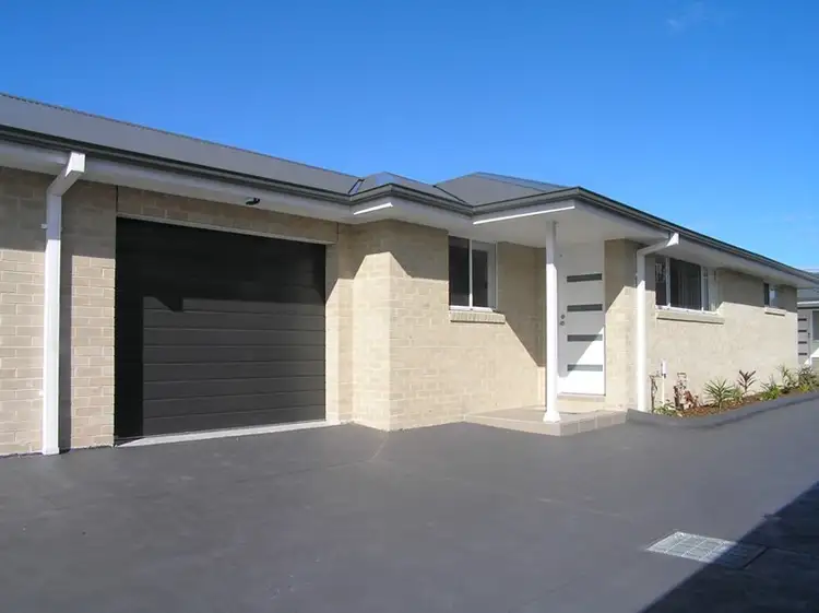 2/34 Allfield Road, Woy Woy NSW 2256