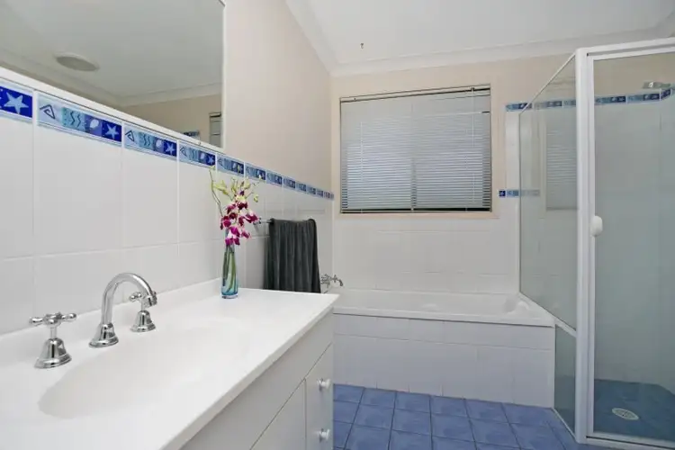 Fifth view of Homely house listing, 15 Daniel Avenue, Rutherford NSW 2320