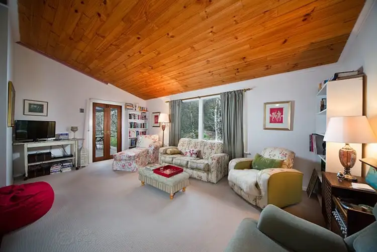 Second view of Homely house listing, 7 Beaufort Avenue, Mount Victoria NSW 2786