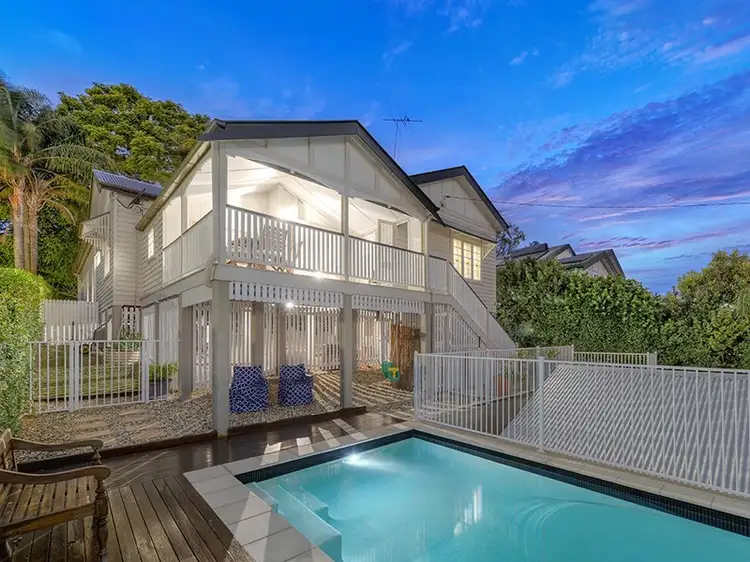 7 View Street, Wooloowin QLD 4030