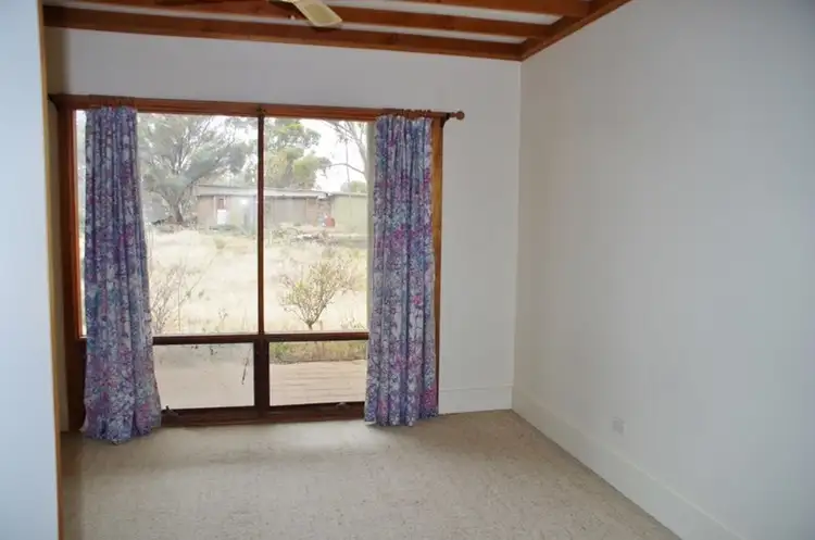Fifth view of Homely house listing, 322 Ral Ral Avenue, Renmark SA 5341