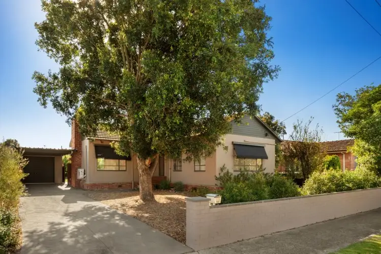 Second view of Homely house listing, 125 Oriel Road, Bellfield VIC 3081