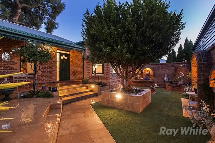 2/34 Hutton Avenue, Ferntree Gully VIC 3156