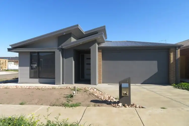 27 Bedstraw Street, Mernda VIC 3754