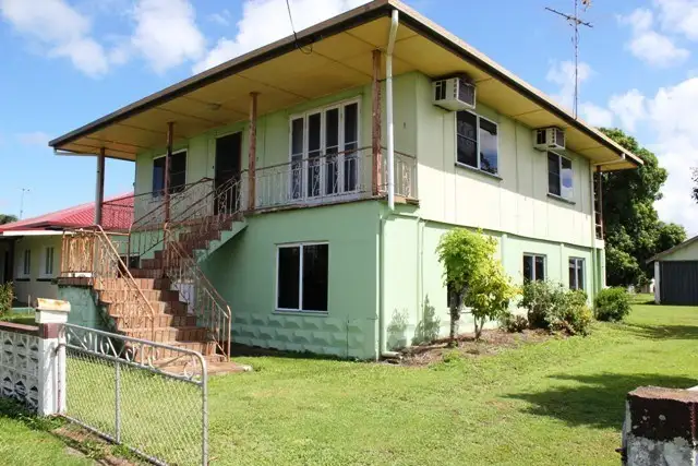 33 Warren Street, Ingham QLD 4850