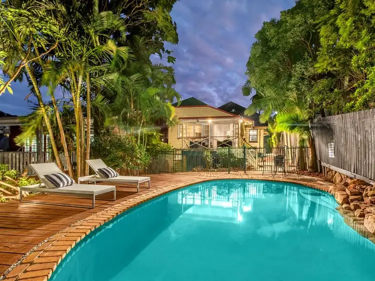 26 Thorn Street, Red Hill QLD 4059