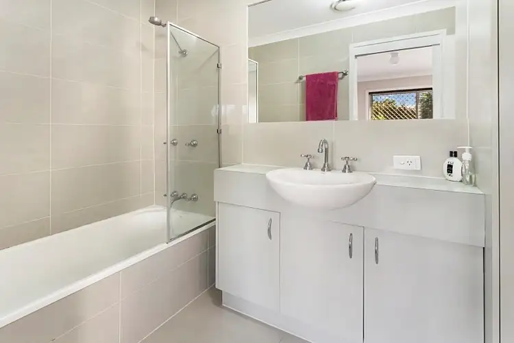Sixth view of Homely unit listing, 17/507 Oxley Road, Sherwood QLD 4075