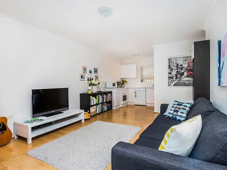 Third view of Homely unit listing, 1/10 Wellington Street, Clayfield QLD 4011