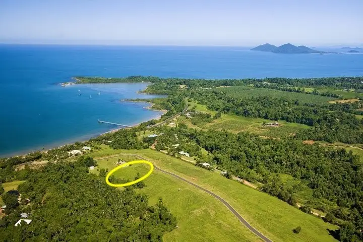 6 Unsworth Drive, Mission Beach QLD 4852