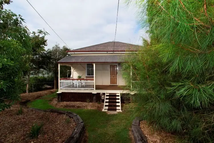 Second view of Homely house listing, 8 Ferrett Street, Sadliers Crossing QLD 4305