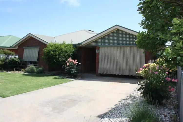 3 Carson Drive, Corowa NSW 2646