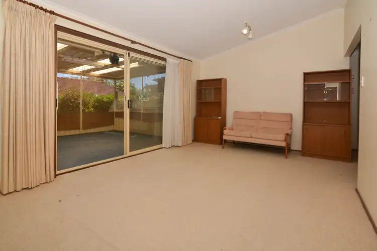 Fourth view of Homely house listing, 21 Willowin Close, Green Point NSW 2251