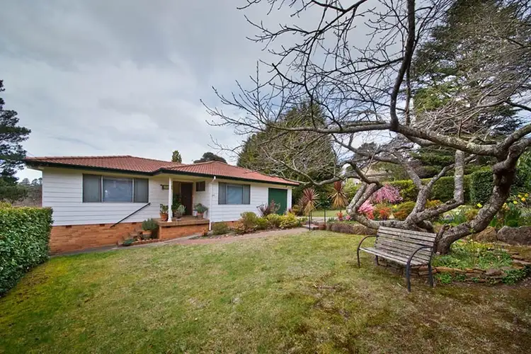 19 Clanwilliam Street, Blackheath NSW 2785