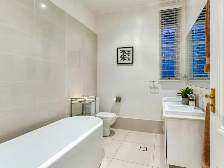 Sixth view of Homely house listing, 7 Scanlan Street, East Brisbane QLD 4169