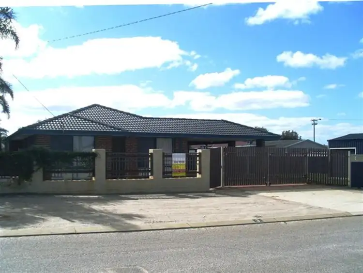 3 Walshe Street, Rangeway WA 6530