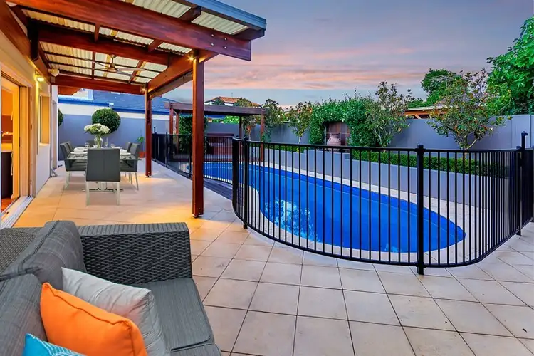 22 Klem Avenue, Salter Point WA 6152