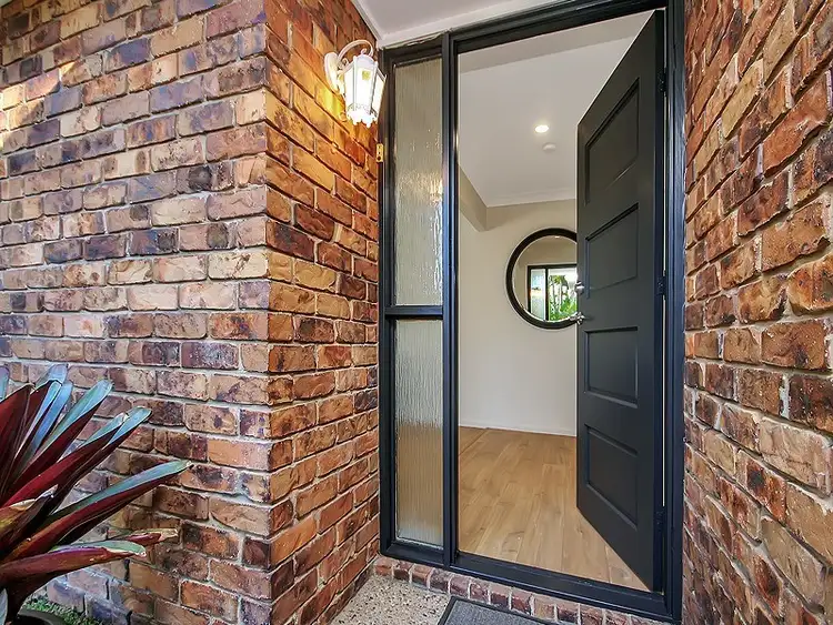 9 Nabilla Place, Middle Park QLD 4074