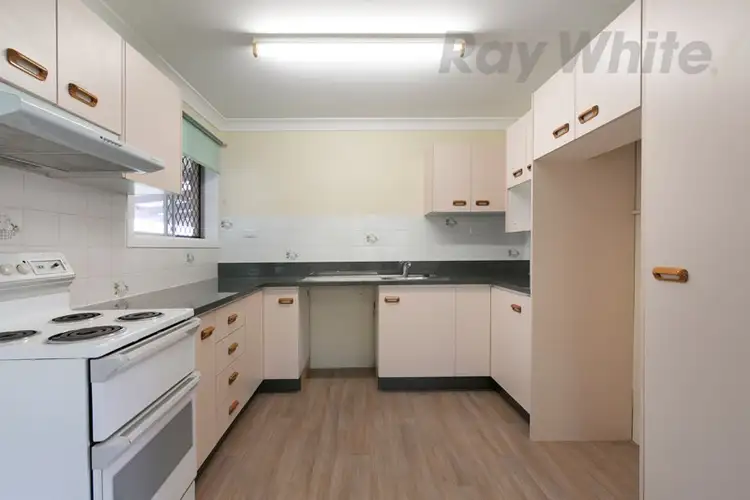 Second view of Homely house listing, 5 Kentlyn Street, Eight Mile Plains QLD 4113