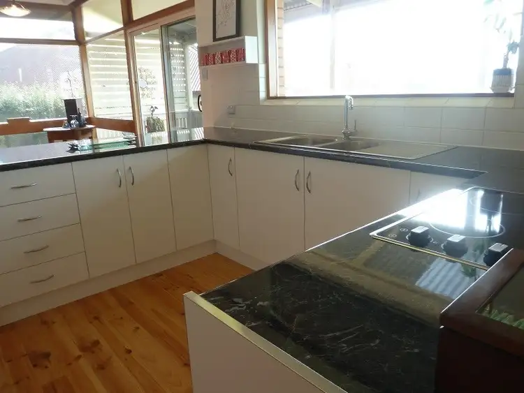 Seventh view of Homely house listing, 4 Davis Crescent, Mount Gambier SA 5290