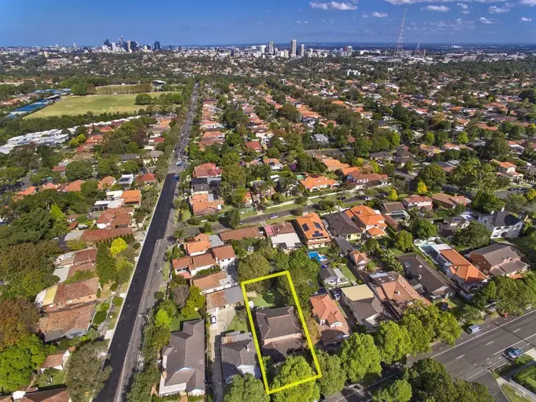 Fourth view of Homely house listing, 18 Edinburgh Road, Willoughby NSW 2068
