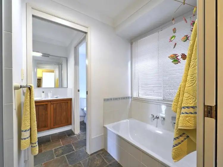 Seventh view of Homely house listing, 4 Harrison Court, Mudgeeraba QLD 4213