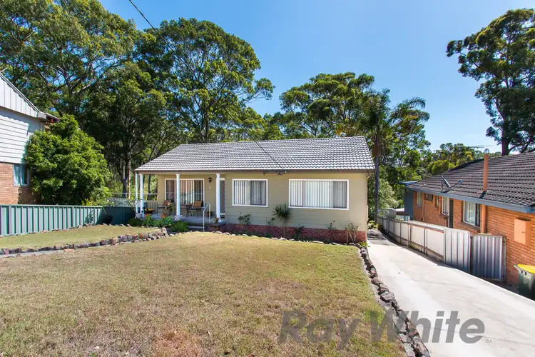 11 Fenwick Crescent, Whitebridge NSW 2290