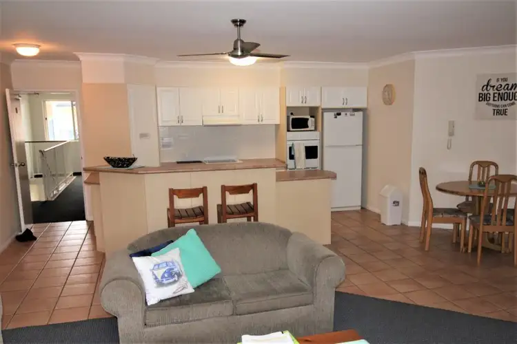 Third view of Homely unit listing, 18/21-27 Sylvan Beach Esplanade, Bellara QLD 4507