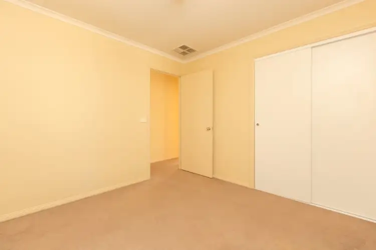 Fifth view of Homely house listing, 4 Rosedale Court, Buronga NSW 2739