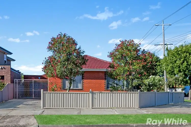 227 Darebin Drive, Lalor VIC 3075