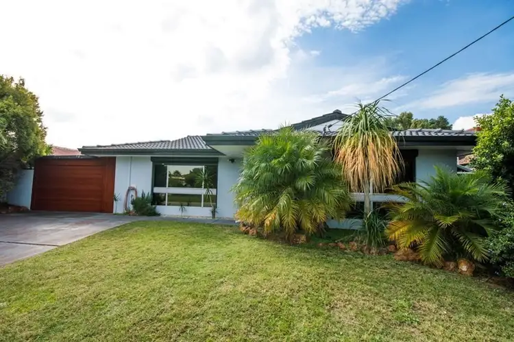 37 Wooramel Crescent, Gosnells WA 6110