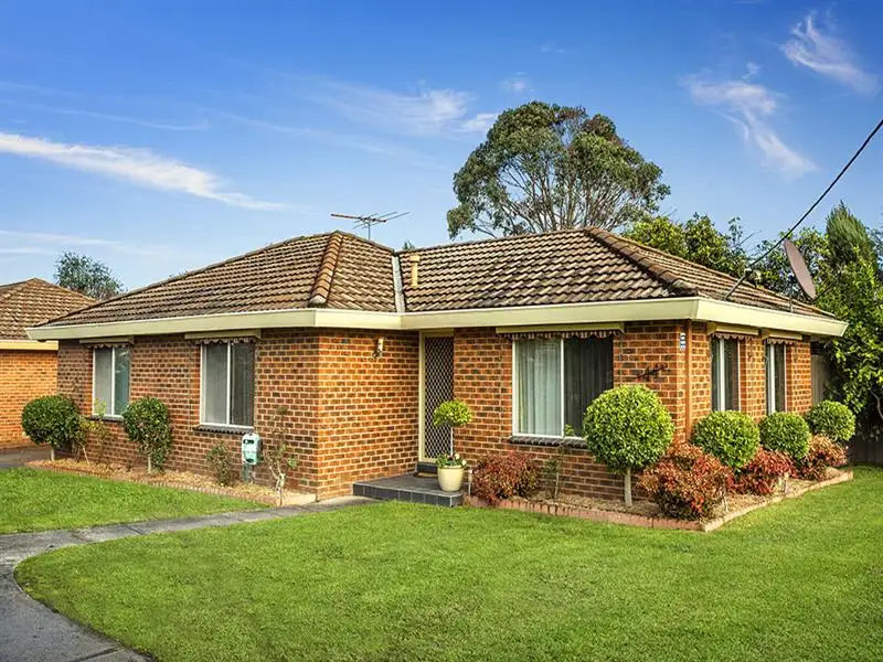 Main view of Homely unit listing, 1/44 Beverley Street, Doncaster East VIC 3109