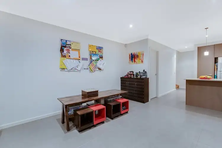 Sixth view of Homely house listing, 2 Melissa Court, South Morang VIC 3752