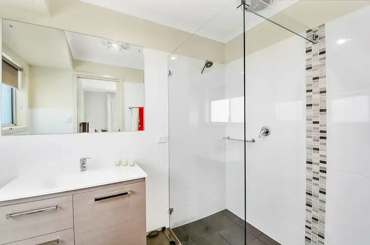 Second view of Homely house listing, 9 Birkdale Court, Worrolong SA 5291