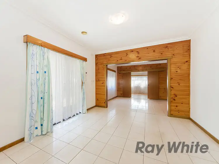 Third view of Homely house listing, 5 Vule Street, St Albans VIC 3021
