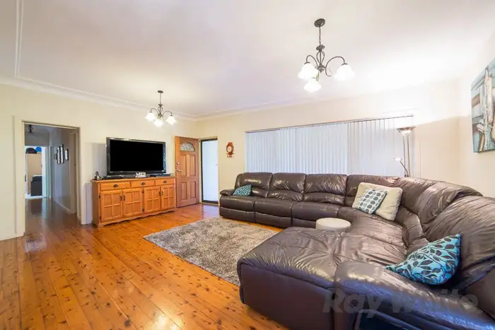 Second view of Homely house listing, 17 Michele Crescent, Glendale NSW 2285