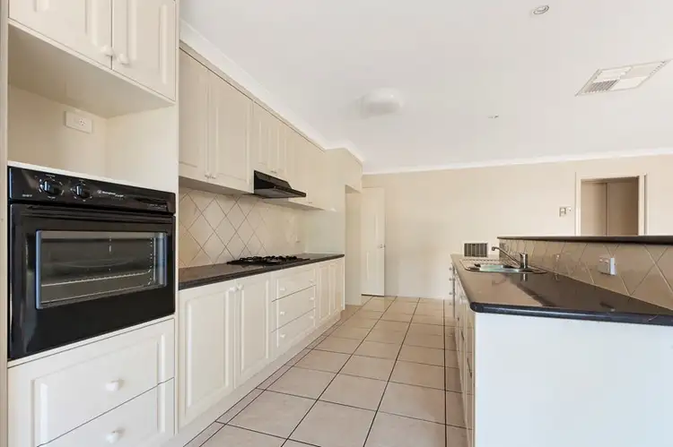 Fifth view of Homely house listing, 17 Birkdale Terrace, Wodonga VIC 3690