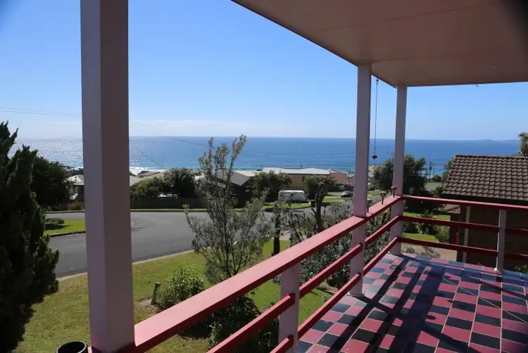 19 Viewhill Road, Kianga NSW 2546