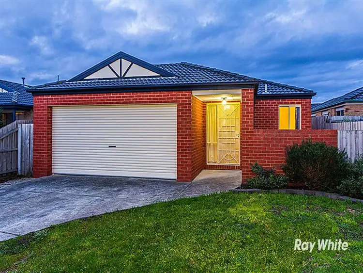 6 Carina Terrace, Cranbourne West VIC 3977